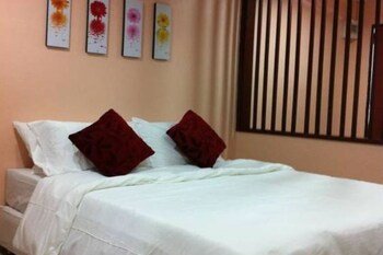 pearl residence serviced apartment