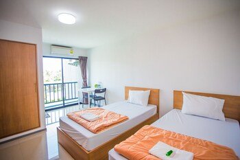Promsook Apartment,Chon Buri>>Ang Sila,3 star