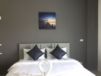 big buddha hillside hotel