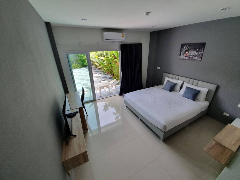 big buddha hillside hotel