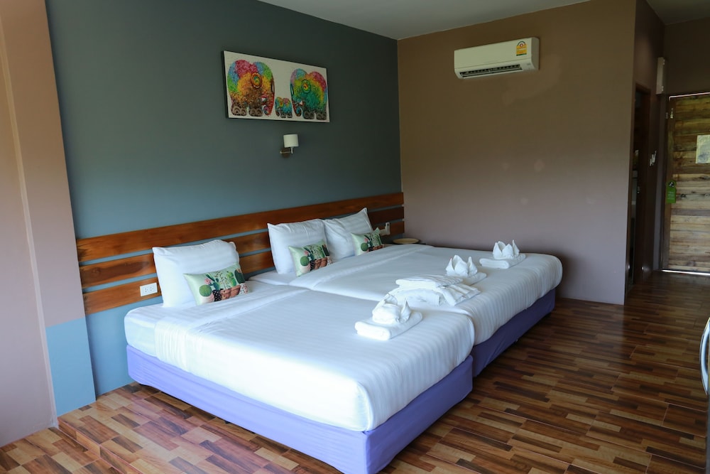 greenery resort koh tao