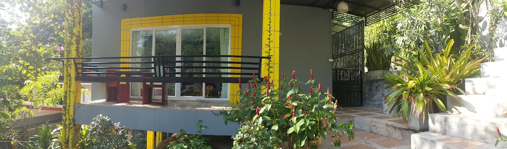 greenery resort koh tao