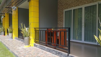 greenery resort koh tao