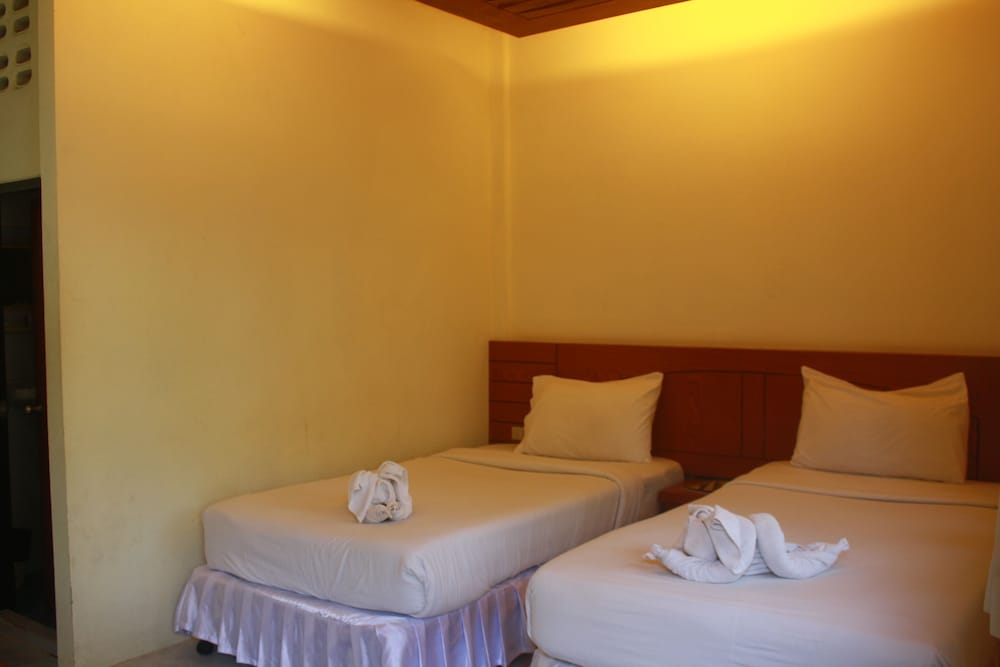 samui honey backpacker bungalow