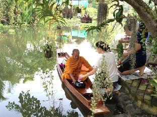 Baansuanleelawadee,Samut Songkhram>>Amphawa,3 star