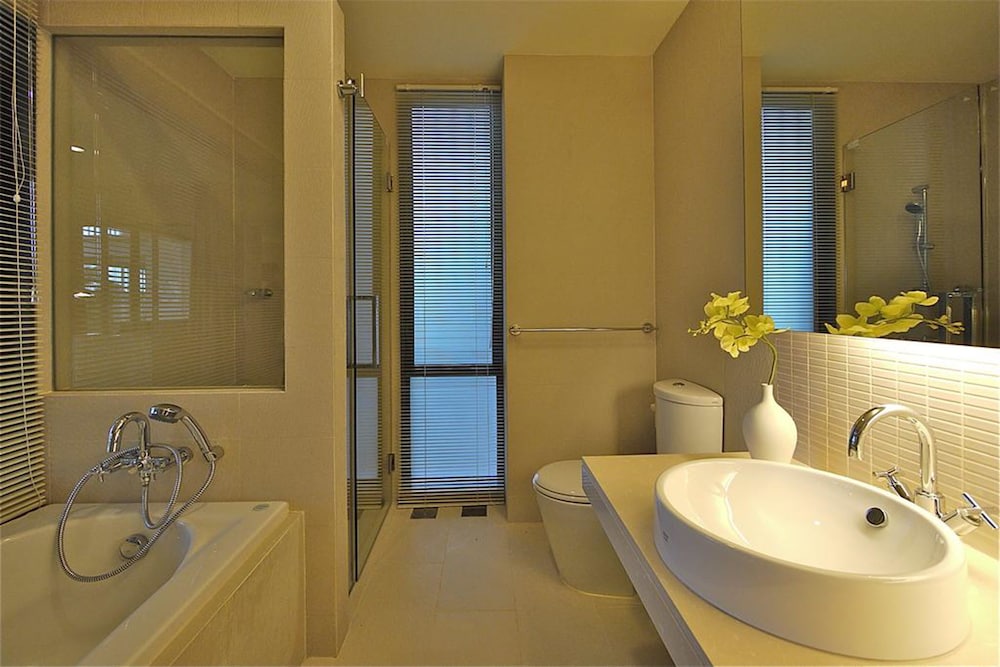 palm crescent huahin resort