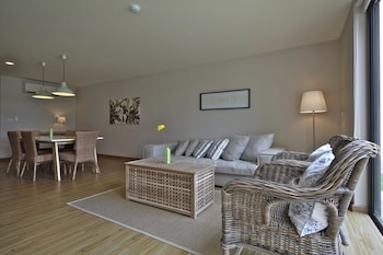 palm crescent huahin resort