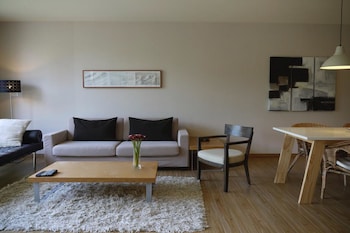 palm crescent huahin resort