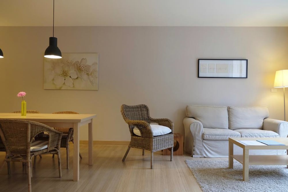 palm crescent huahin resort