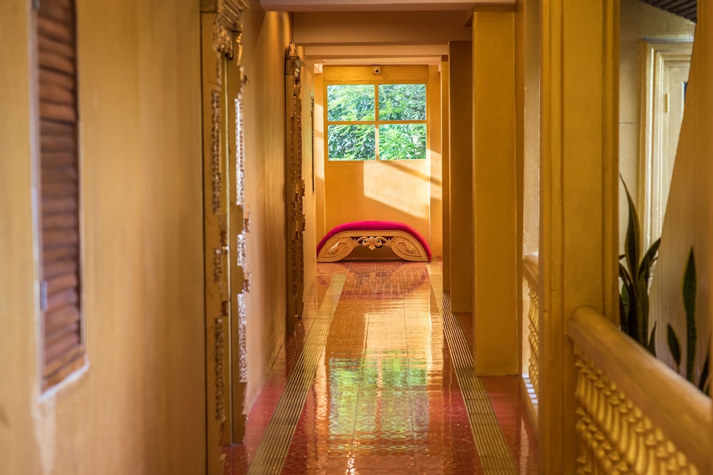 nakaraj princess chiang rai walking street