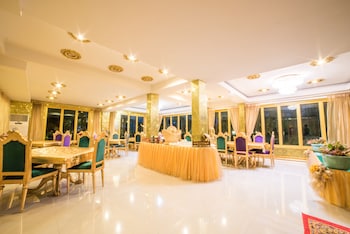 nakaraj princess chiang rai walking street