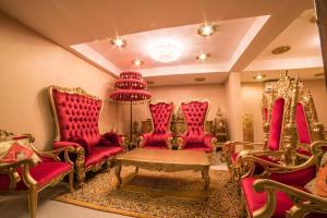 nakaraj princess chiang rai walking street