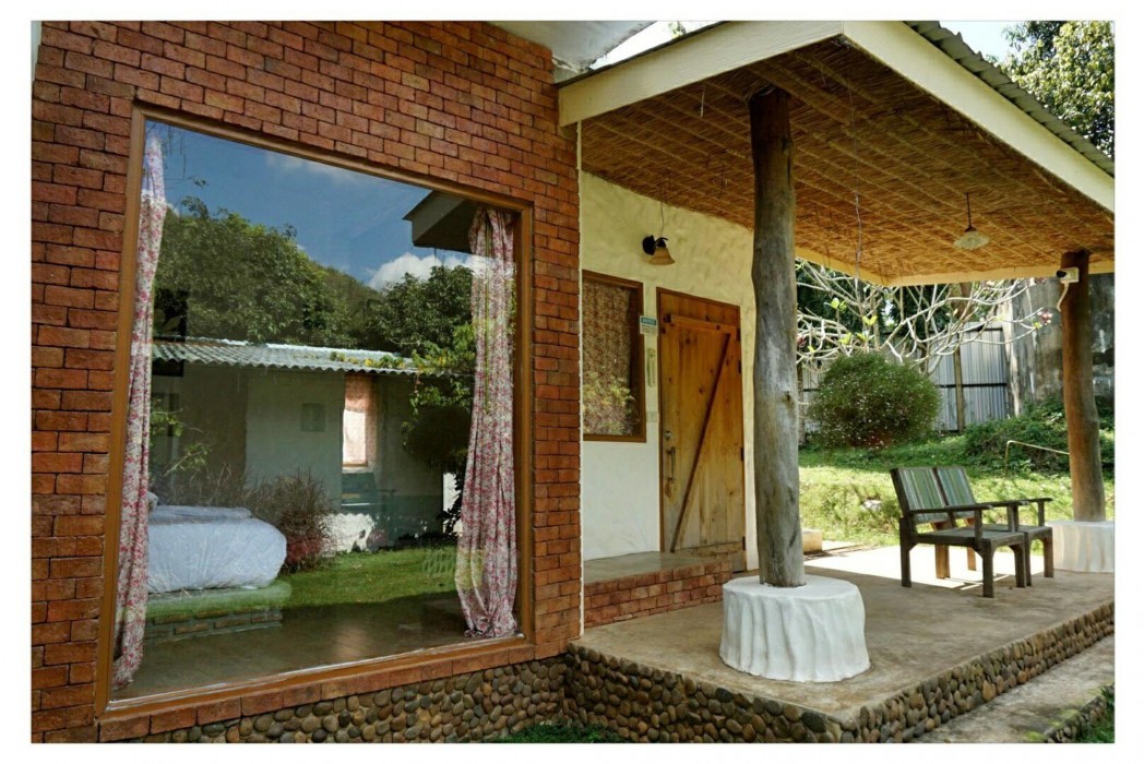 porploen hip resort at suanphung