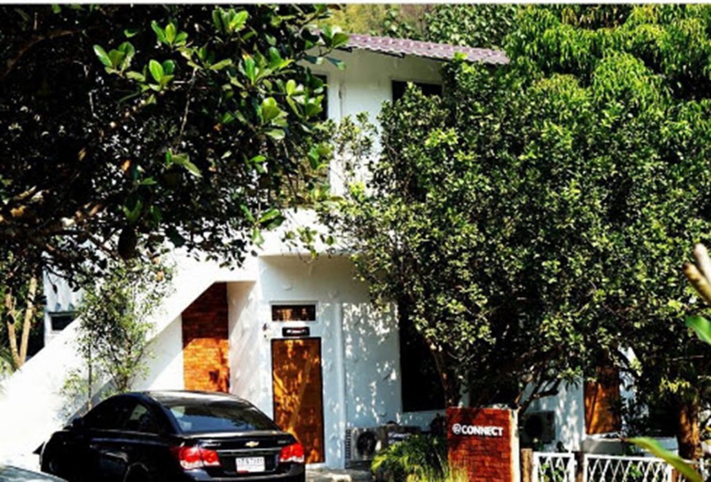 porploen hip resort at suanphung