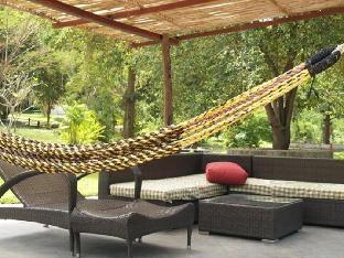 porploen hip resort at suanphung