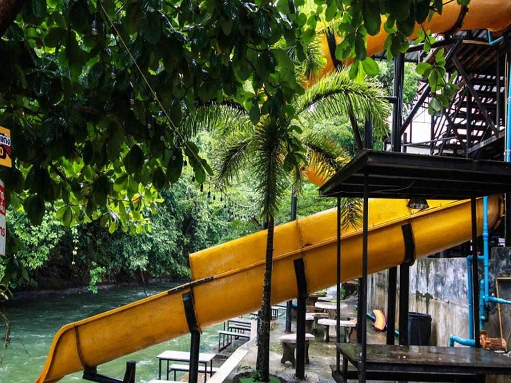 natthapon resort