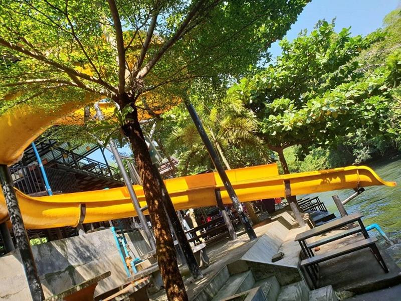 Natthapon Resort,In Kaeng Krachan,3 star