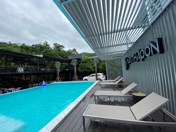 natthapon resort