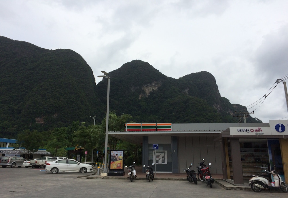 lukmuang 2 hotel