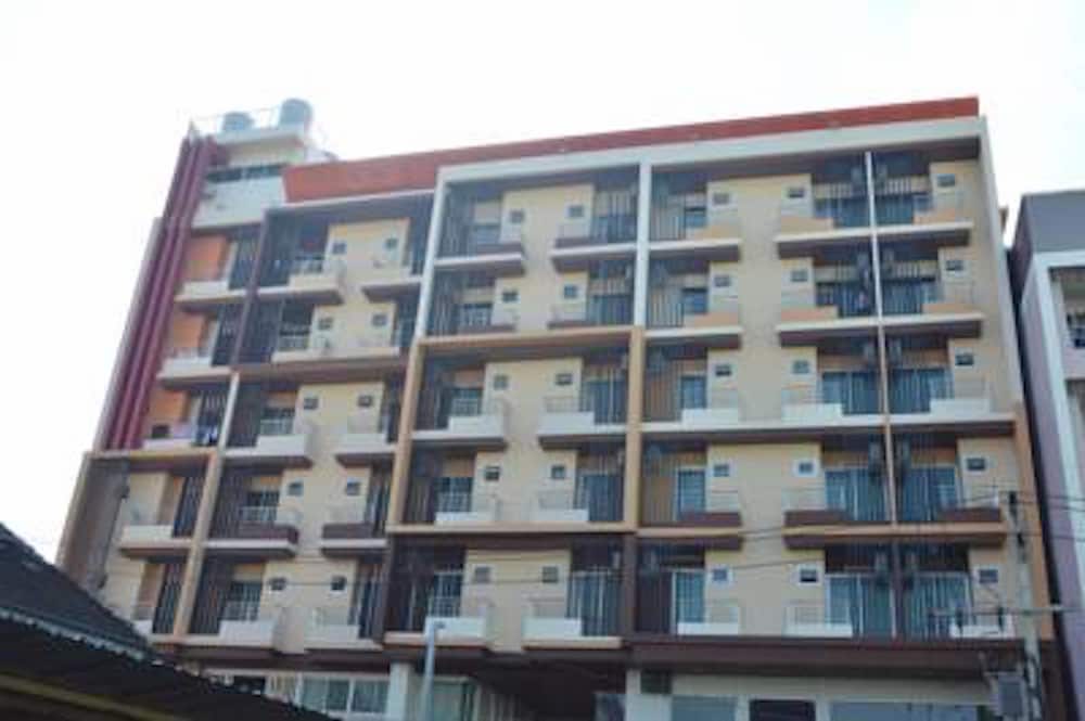bright apartment hat yai
