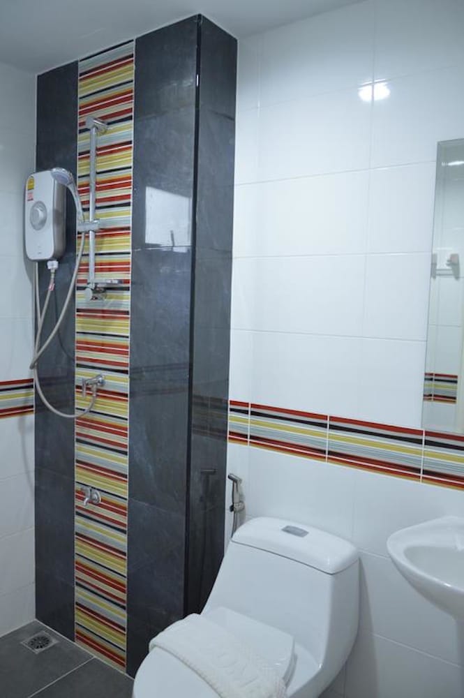 bright apartment hat yai