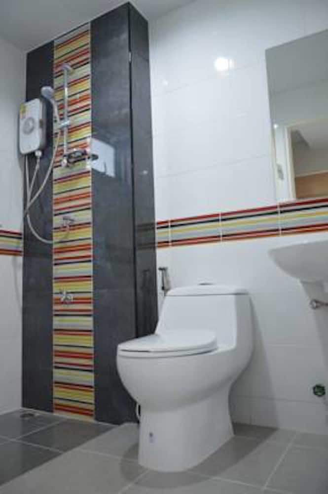 bright apartment hat yai