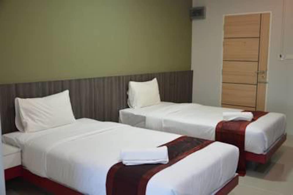 bright apartment hat yai