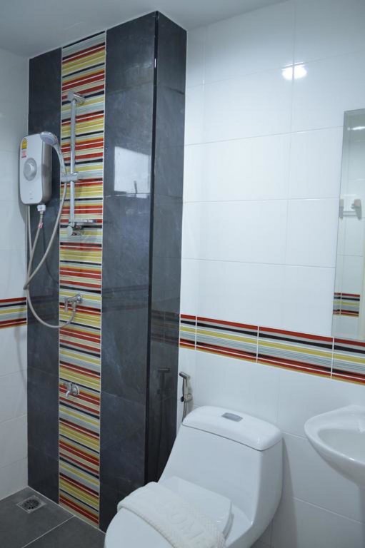 bright apartment hat yai
