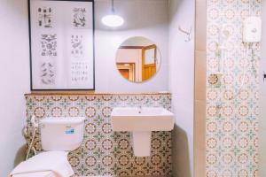 v1 room hotel