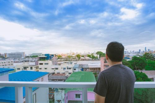 s e t thanmongkol residence