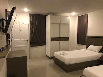 s e t thanmongkol residence