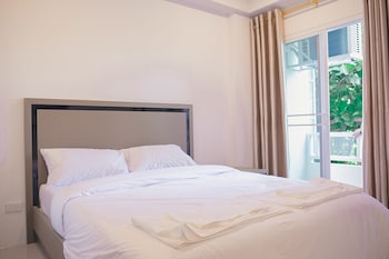 s e t thanmongkol residence