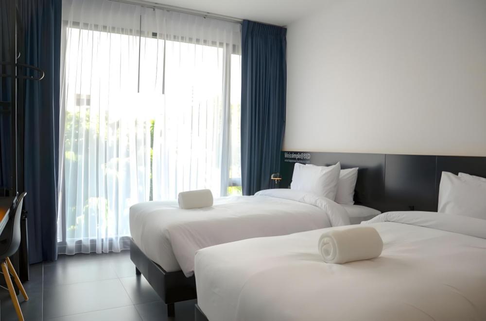 bed chiangmai gate adults only