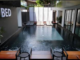 bed chiangmai gate adults only