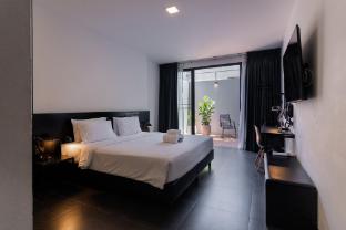 bed chiangmai gate adults only