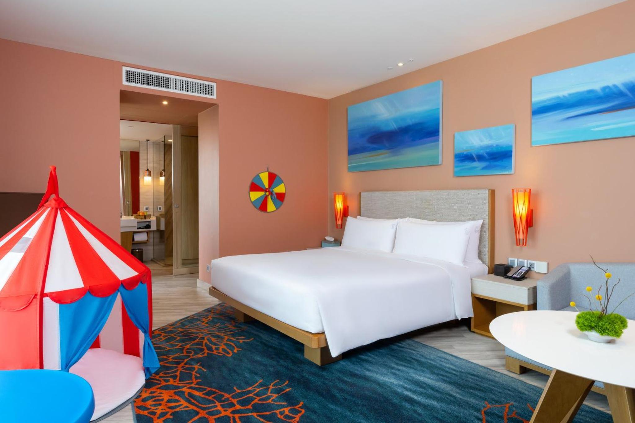 holiday inn resort vana nava hua hin by ihg