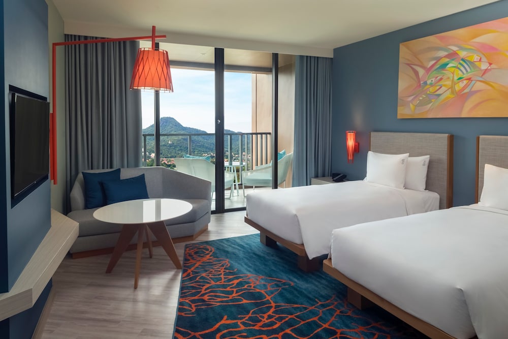holiday inn resort vana nava hua hin by ihg