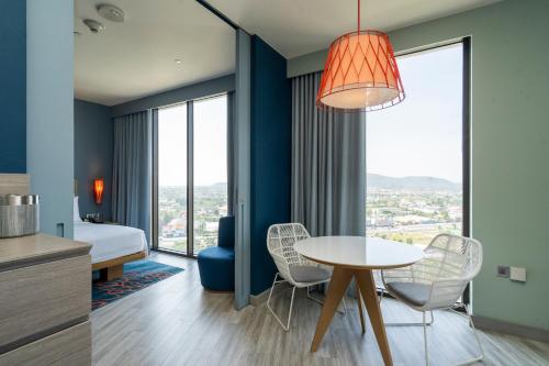 holiday inn resort vana nava hua hin by ihg