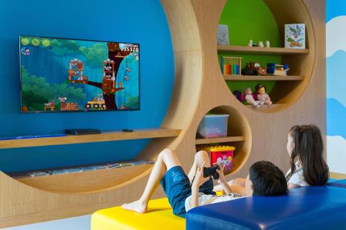 holiday inn resort vana nava hua hin by ihg