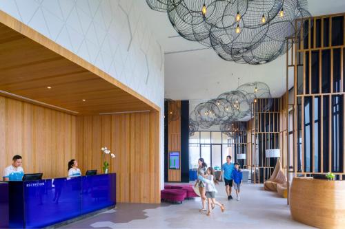 holiday inn resort vana nava hua hin by ihg
