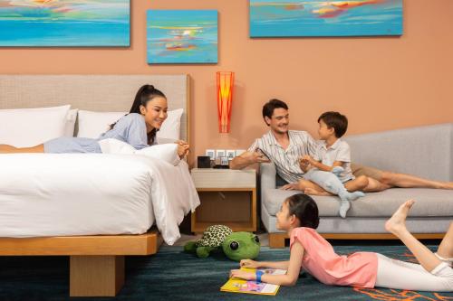 holiday inn resort vana nava hua hin by ihg