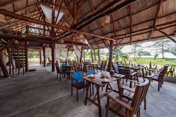 the moken eco village