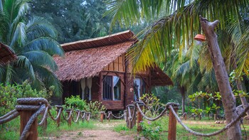 the moken eco village