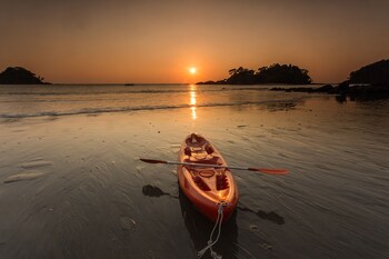 the moken eco village