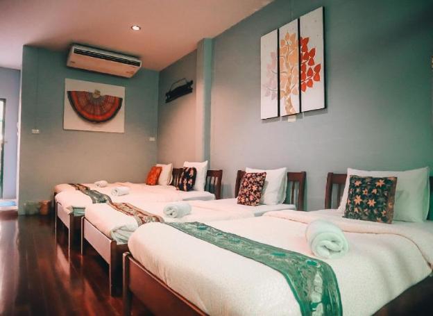 thaweesuk hotel