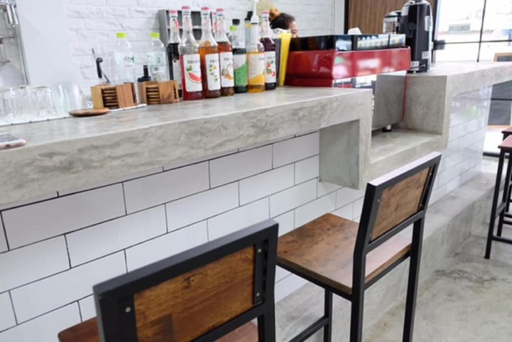 backpack station hostel