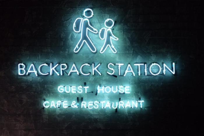 backpack station hostel
