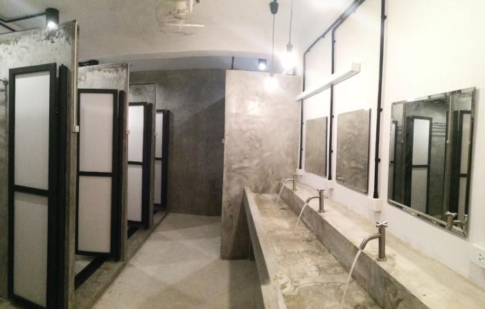 backpack station hostel