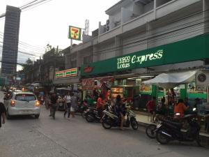 backpack station hostel