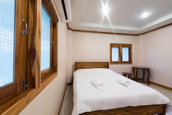 thong pha phum